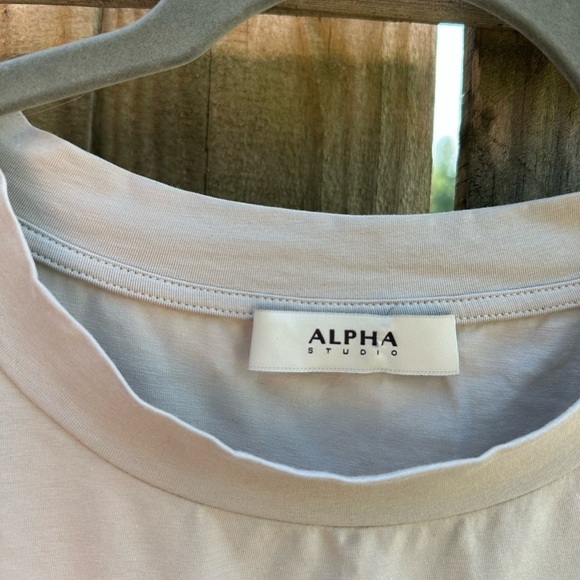 Alpha Studio Cream Nude Casual Scoop Neckline Cropped Sleeve Basics Tee - Picture 2 of 8